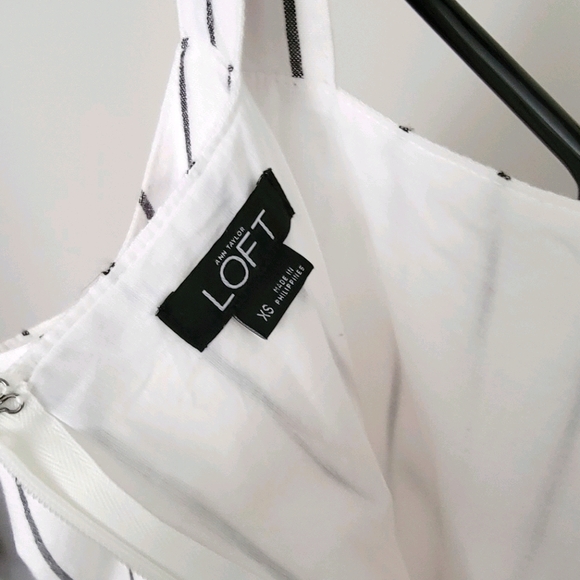 LOFT Cropped Jumper Romper. - Picture 5 of 6